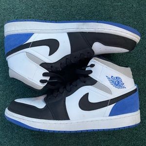 Nike Jordan 1’s